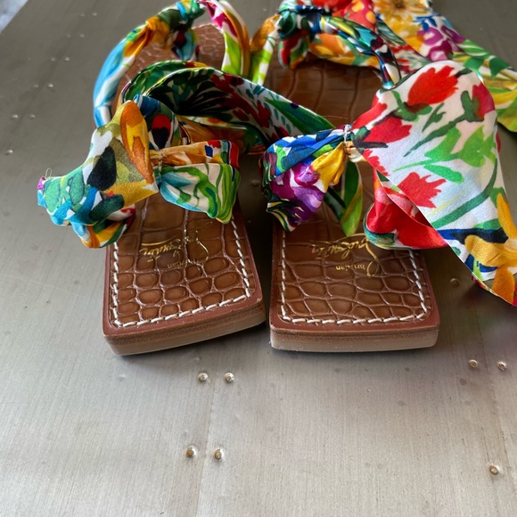 NIb christian louboutin niloofar satin sandal flat sz 37 - Picture 3 of 9